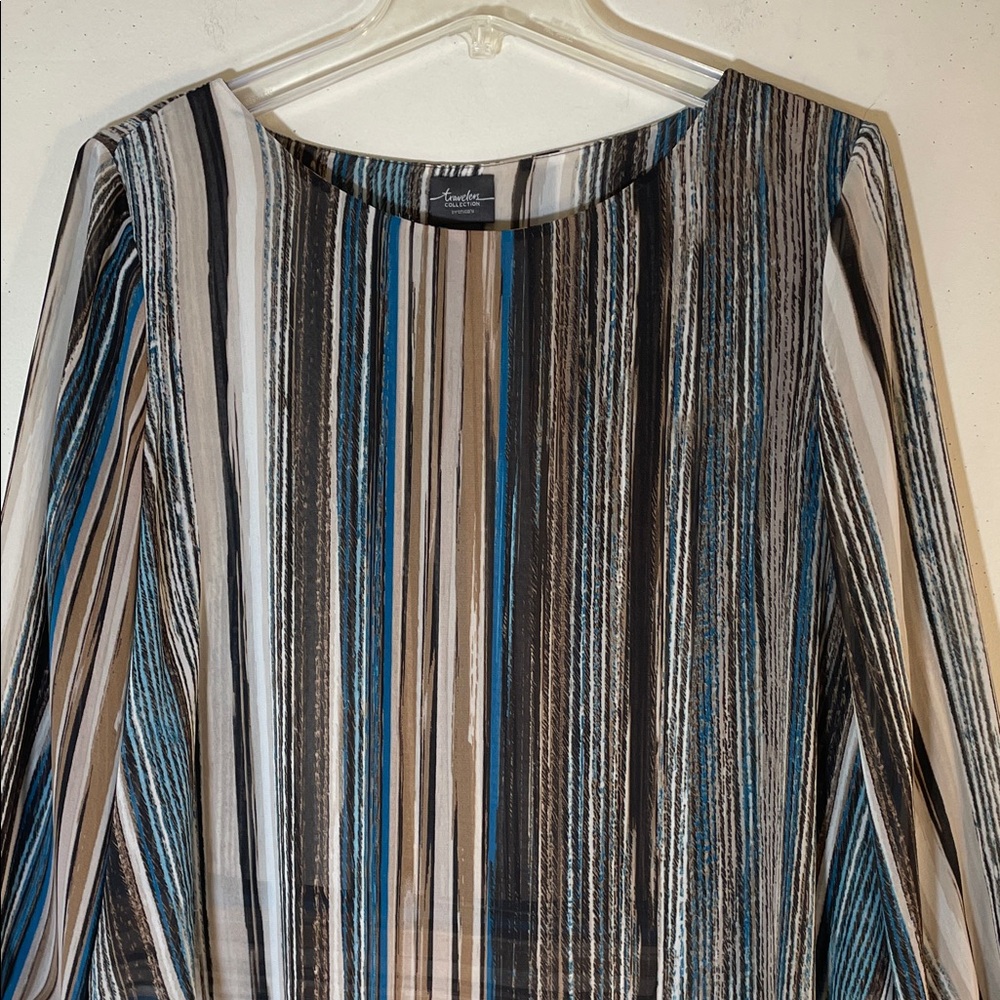 Travelers Collection by Chico’s Striped Woven Asymmetrical Blouse. M. NWT. - Picture 6 of 10